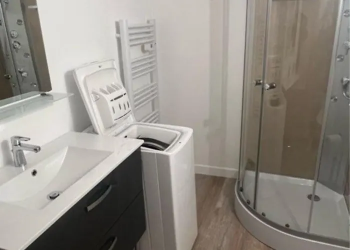 Chez Nanou * Tours-Sur-Meymont